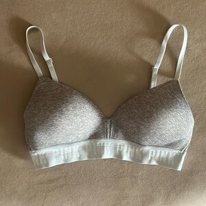 PINK Victoria's Secret - Wireless Wear Everywhere Bra Gray and Baby Blue